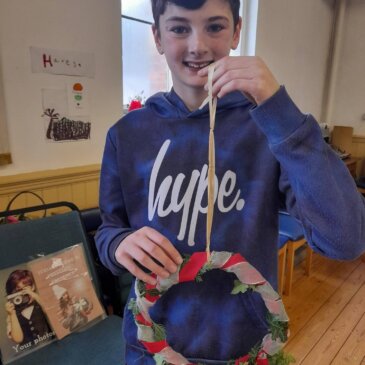 Christmas Messy Church 2022